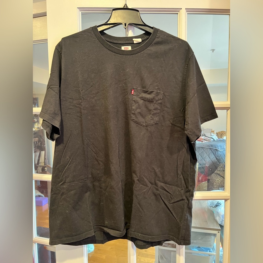 Levi's Men's Black Pocket Tee